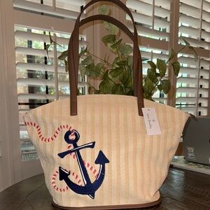 NWT, Vera Bradley Summer straw tote .